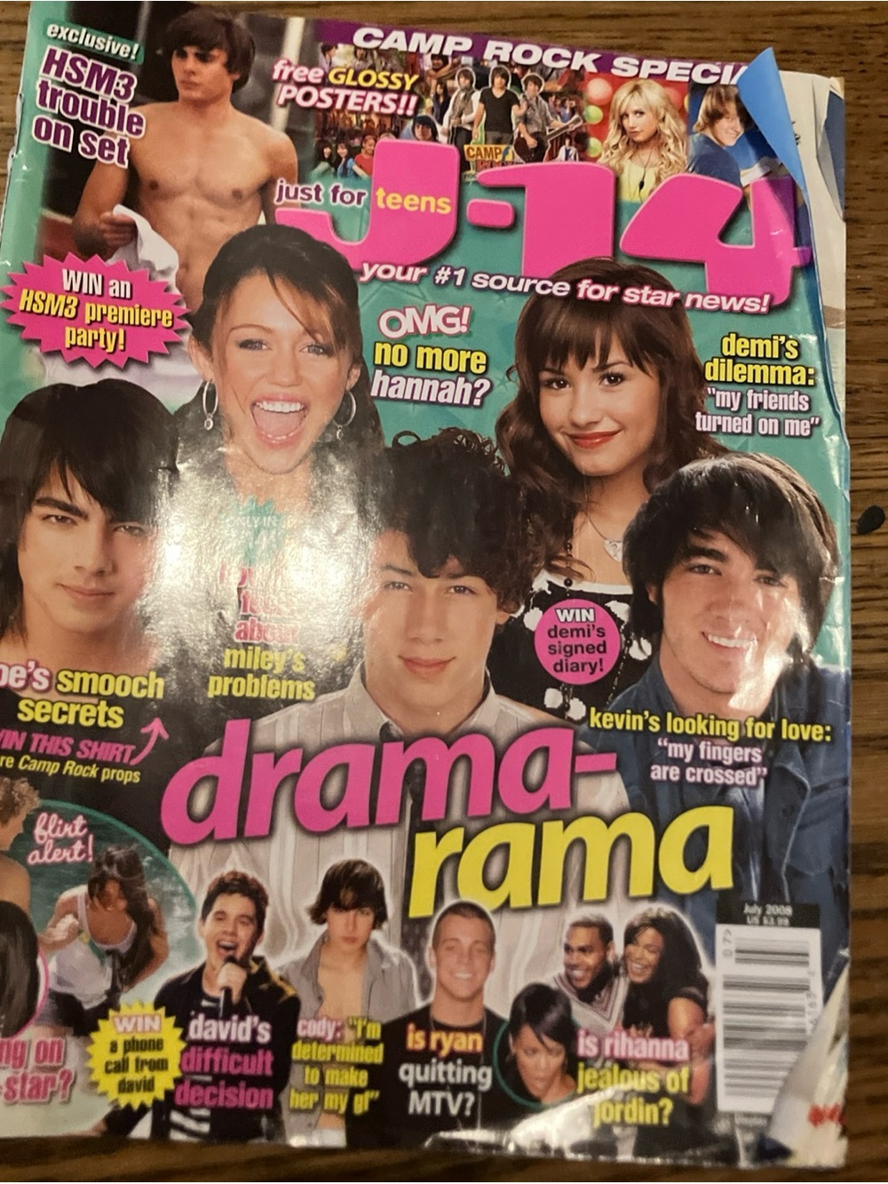 J-14 Magazine July 2008 Joe Nick Jonas Miley Demi Lovato hsm Zac